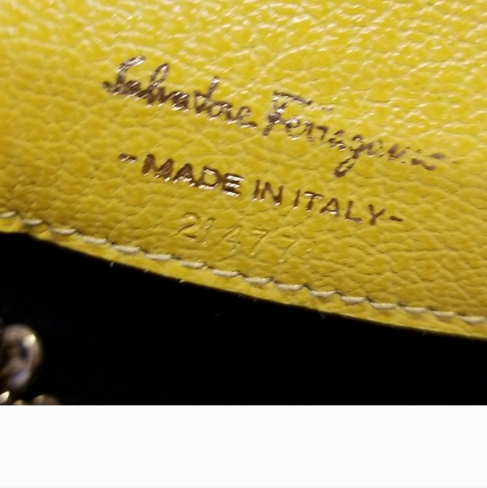 Vintage Salvatore Ferragamo kira belt bag - Picture 8 of 11